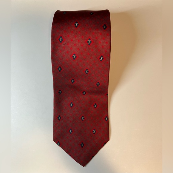 Vtg Cotswold Collection by J. S. Blank Red Abstract Pattern Silk Tie 3 1/4 x 58 - Picture 1 of 4